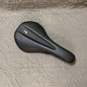 Specialized bridge saddle 143mm